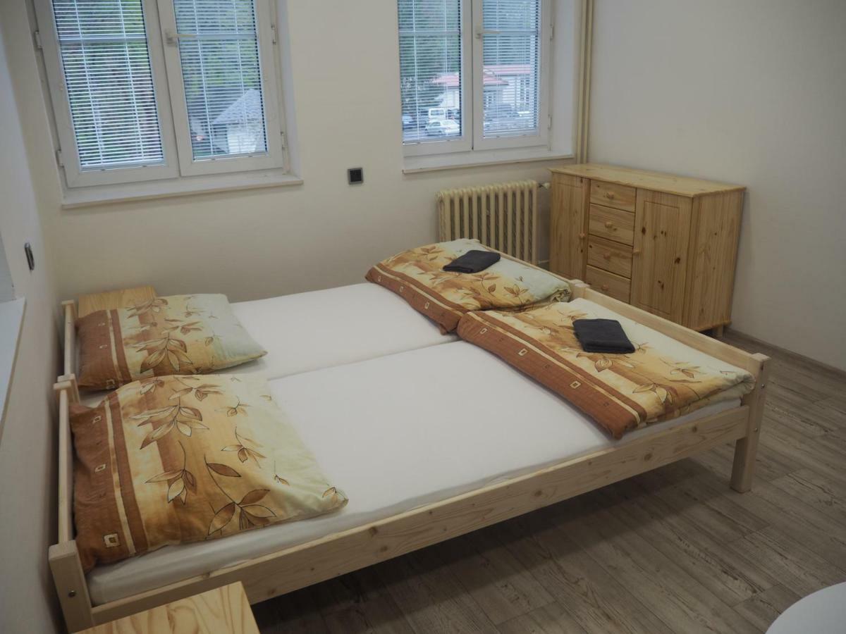 Economy Apartments Ceske Svycarsko Hřensko Zewnętrze zdjęcie